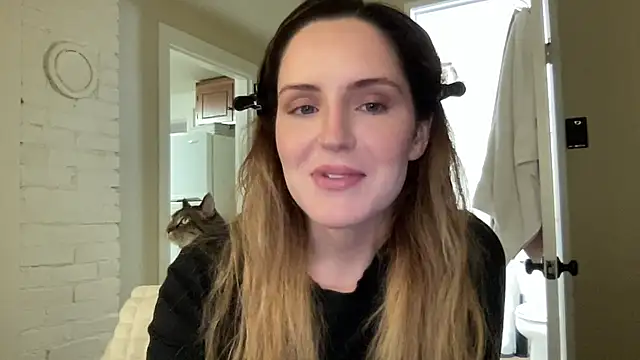 sexylilly69 online show from 06-18-26, 02:56