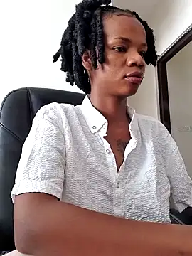 Snapshot of Sexy-Aljan chatting on 01-05-25, 11:37 Sexy-Aljan online show from 01-05-25, 11:37