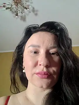 AlexaLexie online show from 10-11-25, 07:40