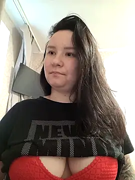 AlexaLexie online show from 12-03-25, 08:34