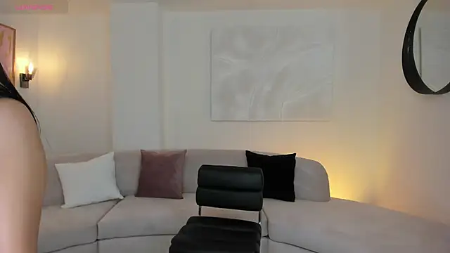 GigiLee  online show from 12-27-24, 11:31