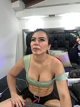 Arianna Jones1 online show from 07-18-26, 12:48