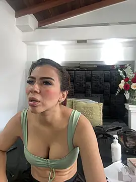 Arianna Jones1 online show from 07-28-26, 06:20