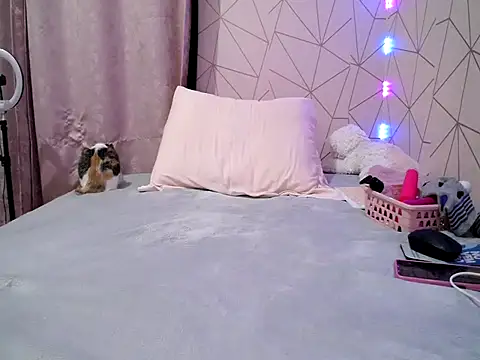 Irresistible24 online show from 10-12-25, 10:31