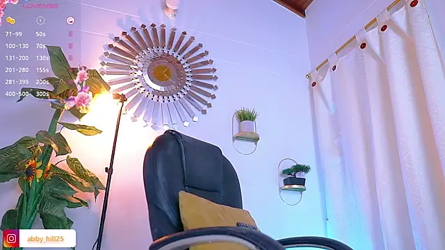 abbyhill27 online show from 02-02-25, 07:20