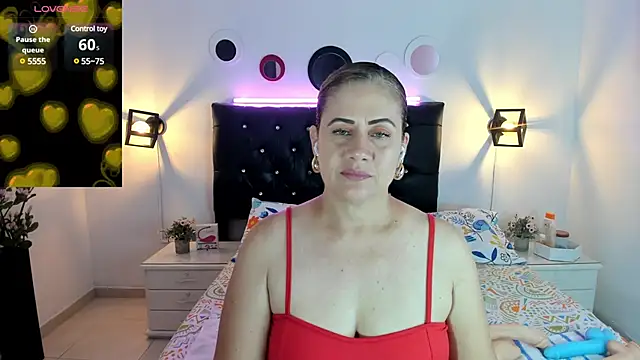 Snapshot of sophiahunt286 chatting on 01-30-25, 10:30 sophiahunt286 online show from 01-30-25, 10:30