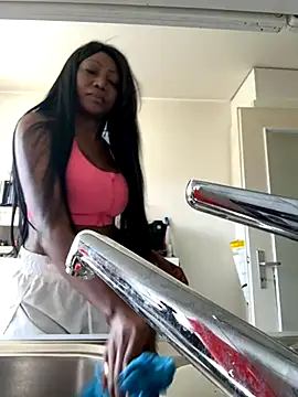 SUUKAM online show from 09-13-25, 09:20