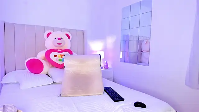 Barbiieee online show from 02-11-26, 11:54