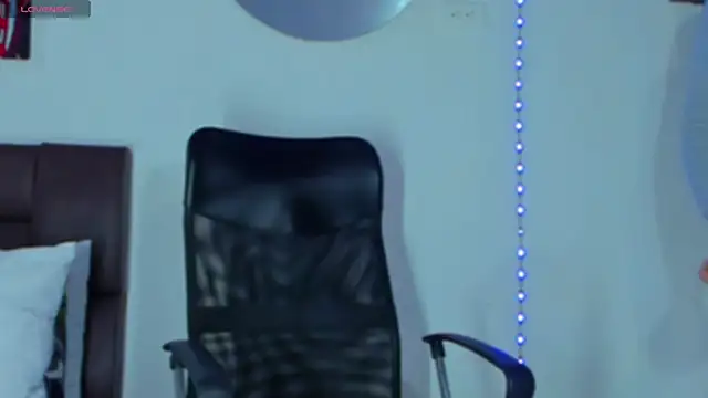 MikeRoss7777 online show from 02-07-25, 11:03