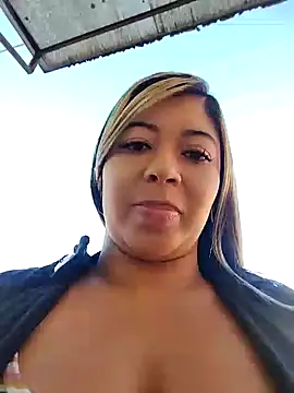 Snapshot of Ariana-pp03 chatting on 12-11-24, 01:06 Ariana-pp03 online show from 12-11-24, 01:06