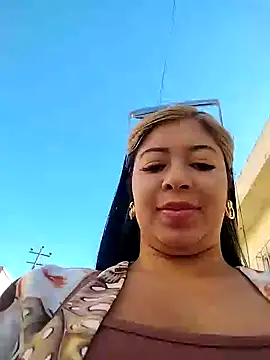 Snapshot of Ariana-pp03 chatting on 12-19-24, 01:18 Ariana-pp03 online show from 12-19-24, 01:18