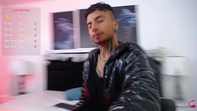 JuanCamiilo 66 online show from 12-25-24, 02:35