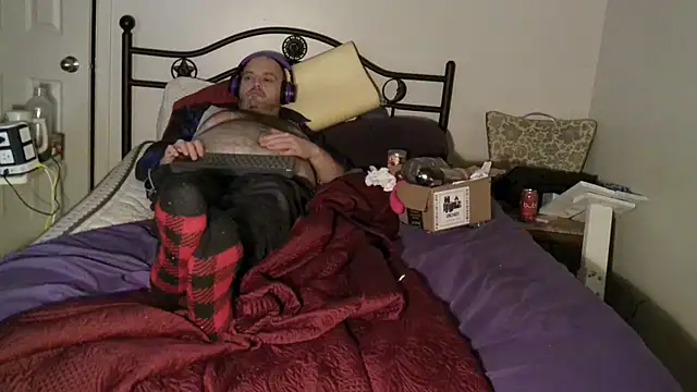 caressonnous online show from 01-01-25, 01:47