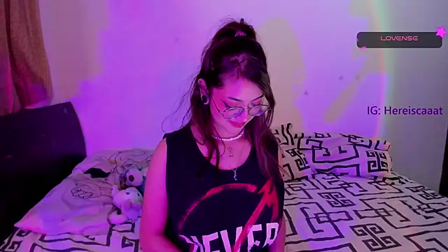 Snapshot of cataleya_kyuu__ chatting on 01-10-25, 02:25 cataleya kyuu online show from 01-10-25, 02:25