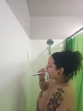 honeeyyy pot online show from 01-02-25, 06:45