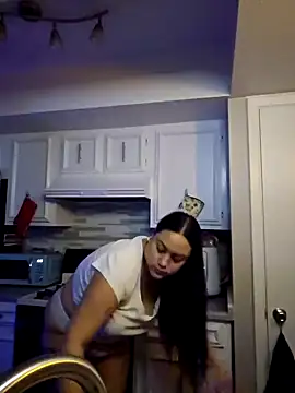 honeeyyy pot online show from 01-28-25, 04:50