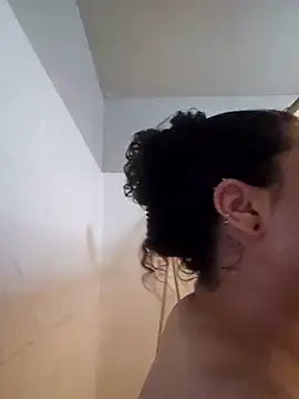 honeeyyy pot online show from 03-19-25, 03:20