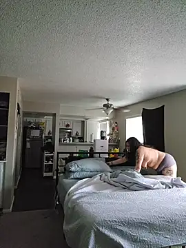 honeeyyy pot online show from 02-07-26, 09:40