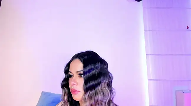 summer holiday online show from 12-10-24, 03:20