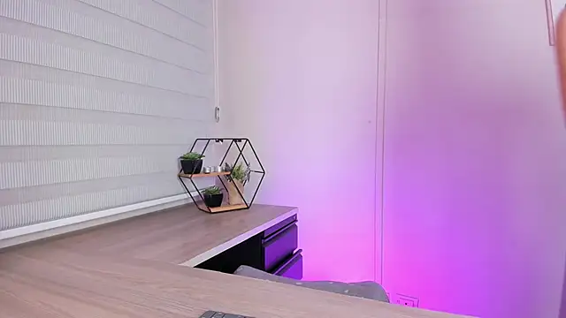 bulma bambina  online show from 01-25-25, 08:00