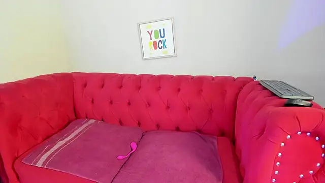 bulma bambina  online show from 02-16-25, 02:20