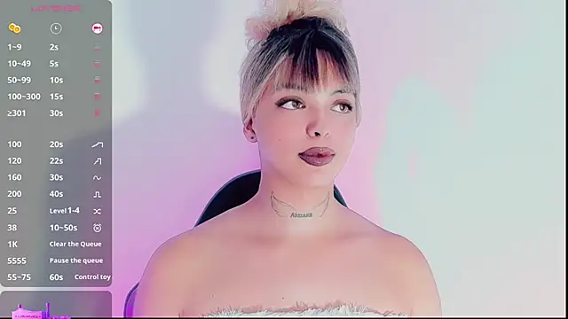 Emmaa Saenz  online show from 12-05-25, 05:42