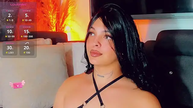 Snapshot of Emmaa_Saenz_ chatting on 05-23-26, 10:25 Emmaa Saenz online show from 05-23-26, 10:25