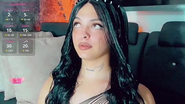 Snapshot of Emmaa_Saenz_ chatting on 05-31-26, 10:11 Emmaa Saenz online show from 05-31-26, 10:11