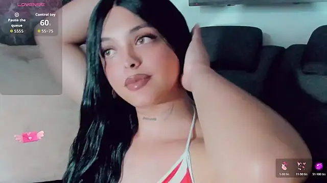Snapshot of Emmaa_Saenz_ chatting on 06-17-26, 11:49 Emmaa Saenz online show from 06-17-26, 11:49