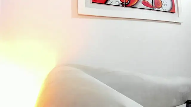 Snapshot of Vidiia chatting on 10-26-25, 02:39 Vidiia online show from 10-26-25, 02:39