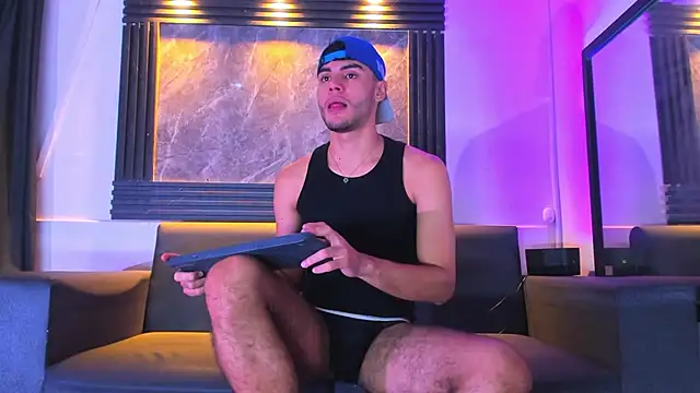 Snapshot of liam_genner_ chatting on 10-04-25, 08:07 liam genner online show from 10-04-25, 08:07