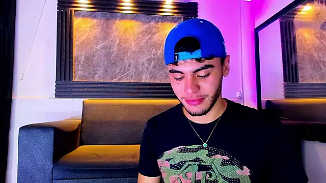 Snapshot of liam_genner_ chatting on 10-12-25, 08:52 liam genner online show from 10-12-25, 08:52