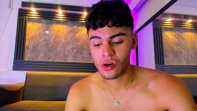 Snapshot of liam_genner_ chatting on 11-07-25, 08:20 liam genner online show from 11-07-25, 08:20