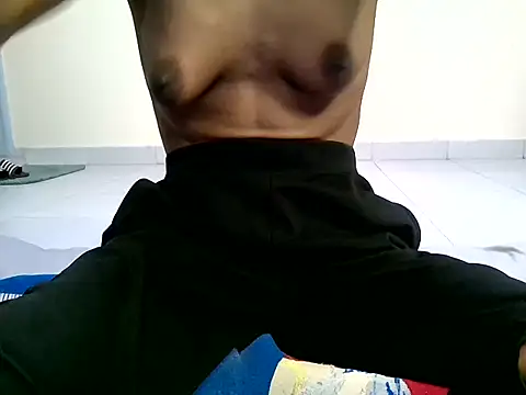 Snapshot of sweet-greedy chatting on 09-13-25, 05:24 sweet-greedy online show from 09-13-25, 05:24