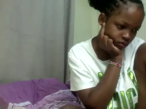 queen-sasha online show from 11-25-25, 06:57