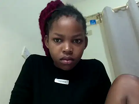 queen-sasha online show from 04-12-26, 07:13