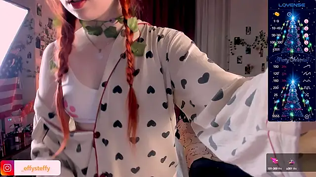 Snapshot of CallMeEffy1 chatting on 12-15-24, 11:42 CallMeEffy1 online show from 12-15-24, 11:42