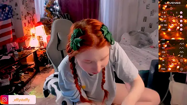 Snapshot of CallMeEffy1 chatting on 01-05-25, 10:21 CallMeEffy1 online show from 01-05-25, 10:21