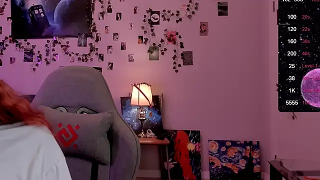 Snapshot of CallMeEffy1 chatting on 02-26-25, 12:05 CallMeEffy1 online show from 02-26-25, 12:05