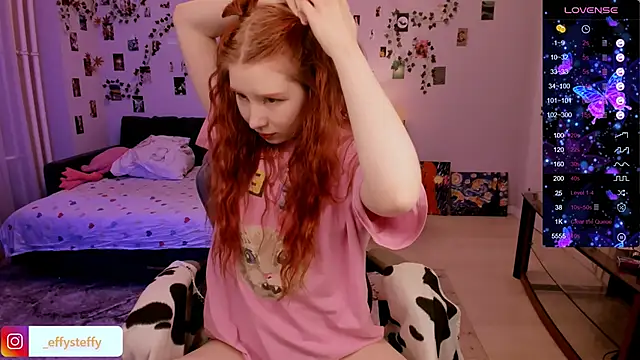 Snapshot of CallMeEffy1 chatting on 03-23-25, 03:32 CallMeEffy1 online show from 03-23-25, 03:32