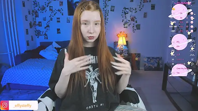 Snapshot of CallMeEffy1 chatting on 09-09-25, 09:14 CallMeEffy1 online show from 09-09-25, 09:14