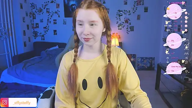 Snapshot of CallMeEffy1 chatting on 10-04-25, 09:57 CallMeEffy1 online show from 10-04-25, 09:57