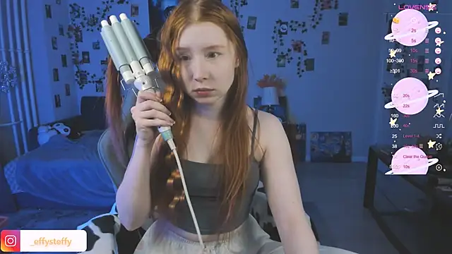 Snapshot of CallMeEffy1 chatting on 10-10-25, 04:28 CallMeEffy1 online show from 10-10-25, 04:28