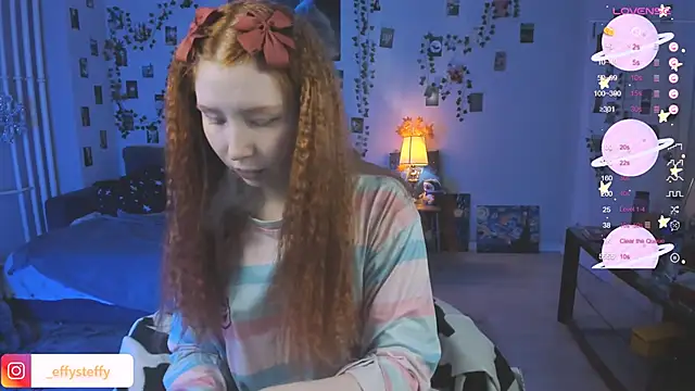 Snapshot of CallMeEffy1 chatting on 10-18-25, 06:08 CallMeEffy1 online show from 10-18-25, 06:08