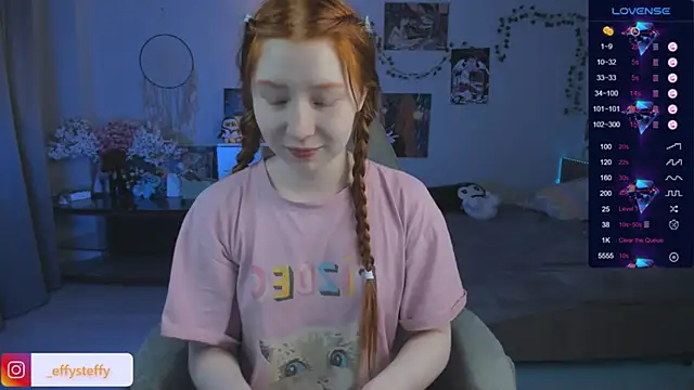 Snapshot of CallMeEffy1 chatting on 11-09-25, 06:17 CallMeEffy1 online show from 11-09-25, 06:17