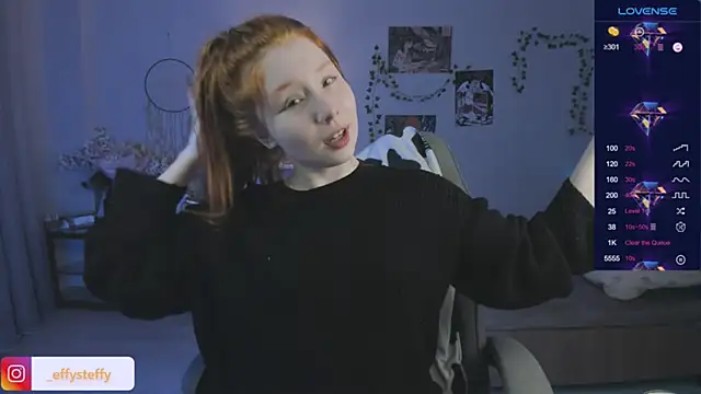 Snapshot of CallMeEffy1 chatting on 11-22-25, 07:57 CallMeEffy1 online show from 11-22-25, 07:57