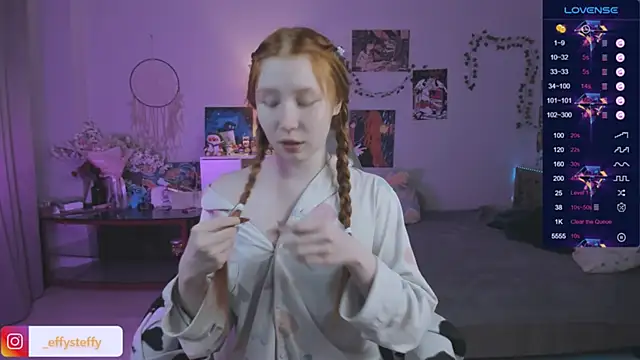 Snapshot of CallMeEffy1 chatting on 11-23-25, 05:57 CallMeEffy1 online show from 11-23-25, 05:57