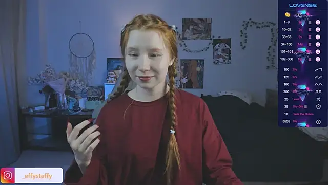 Snapshot of CallMeEffy1 chatting on 11-28-25, 10:45 CallMeEffy1 online show from 11-28-25, 10:45