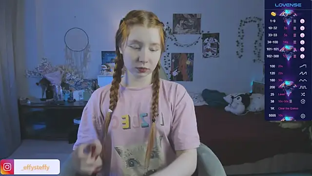 Snapshot of CallMeEffy1 chatting on 12-03-25, 07:34 CallMeEffy1 online show from 12-03-25, 07:34