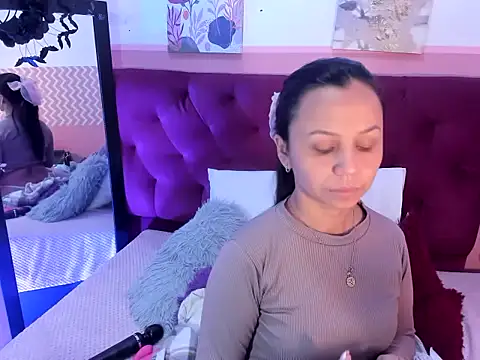 candysmitxxx online show from 04-26-26, 02:09